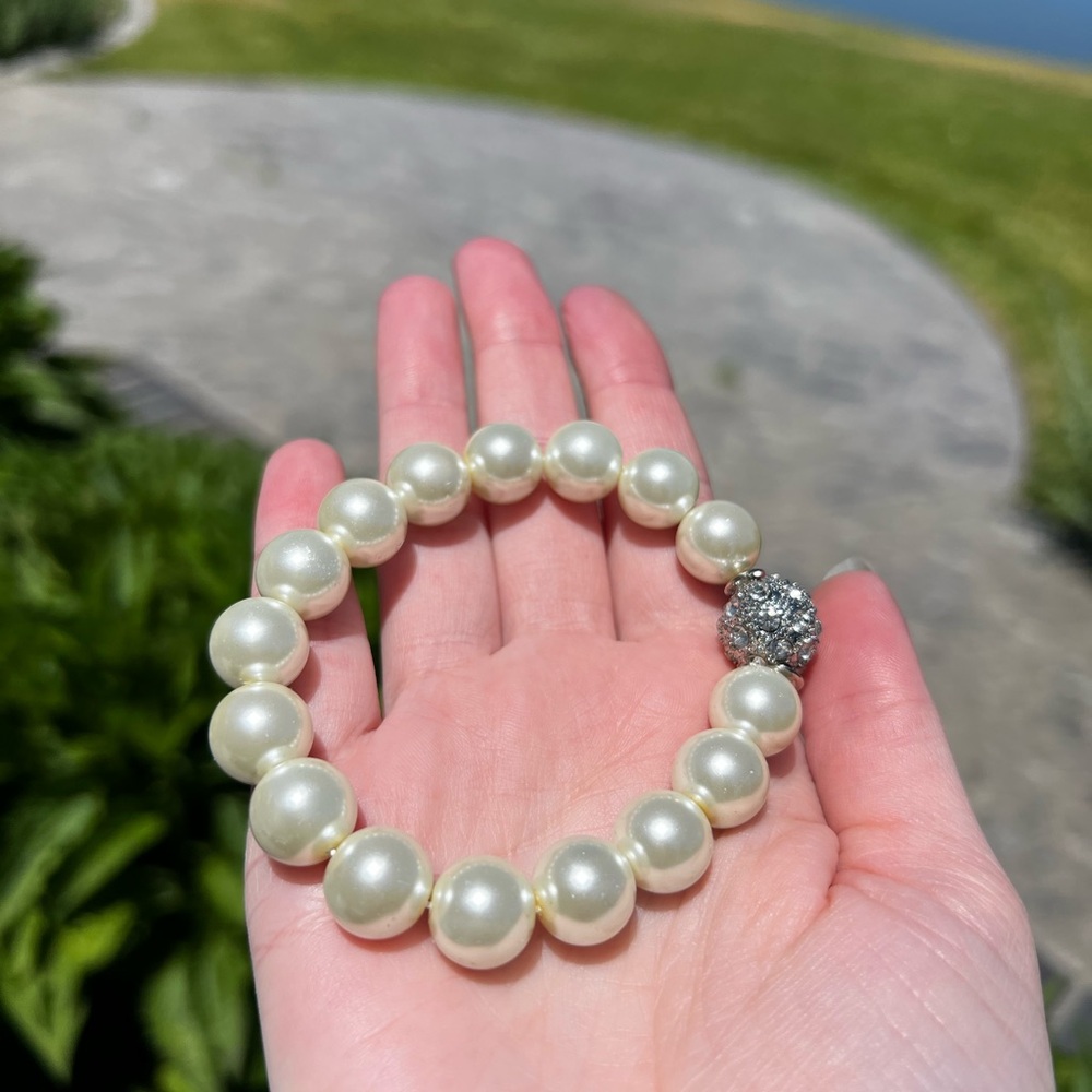 CLEARANCE NWT Stauer Women’s Pearl Jewelry Set Necklace Bracelet and Earrings - Picture 12 of 15